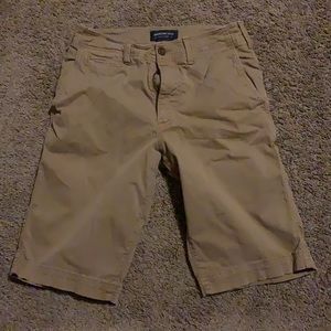 American eagle khaki shorts